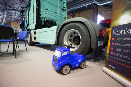 Riia autonäitus. Foto: Tarmo Riisenberg