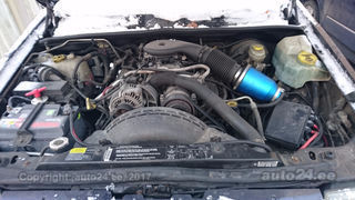 Jeep Grand Cherokee Limited 5.2 V8 156kW