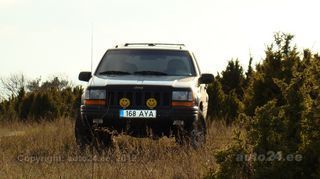 Jeep Grand Cherokee Limited 5.2 V8 156kW