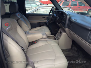 Chevrolet Suburban LT 5.3 V8 213kW