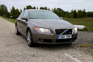 Volvo S80 AWD SUMMUM MY07 4.4 V8 232kW