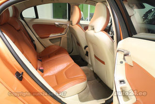 Volvo S60 ADVANCED SAFETY EXTERIOR DESIGN PACK 2.0 D3 120kW