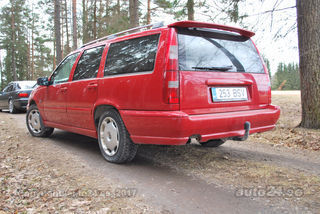 Volvo V70 2.4 142kW