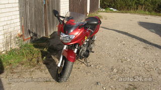 Kawasaki ZR7S R4 56kW