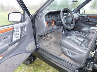 Jeep Grand Cherokee Limited/ZJ 5.2 V8 156kW