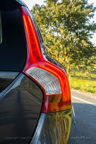 Volvo V60 2.0 T 149kW